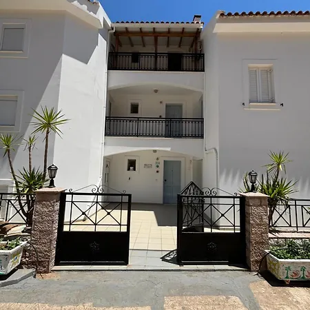 Friderica House Guest house 3*