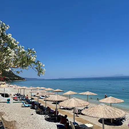 Friderica House 3* Poros (Kefalonia)