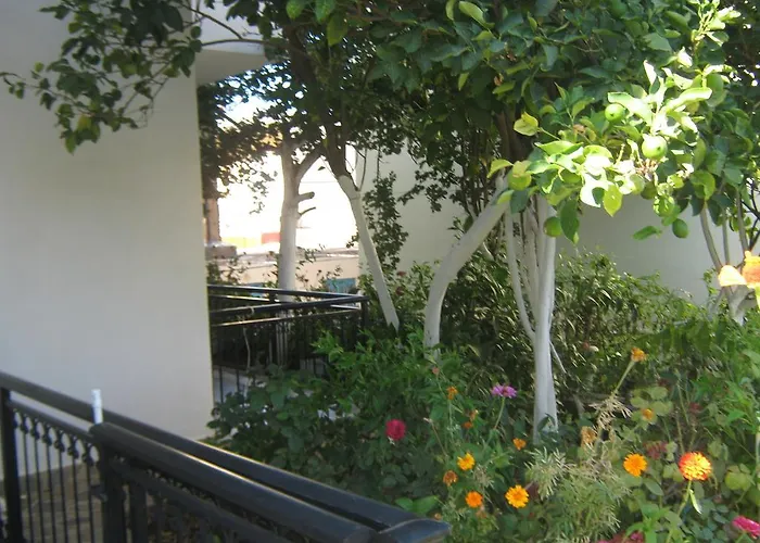 Friderica House 3* Poros (Kefalonia)