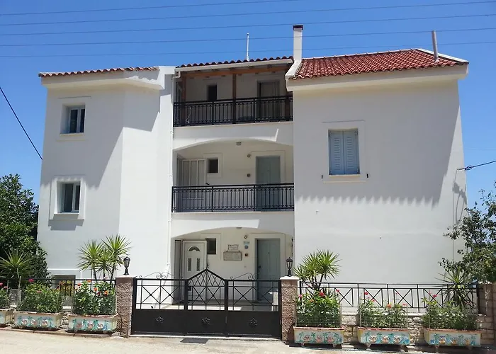 Guest house Friderica House 3*