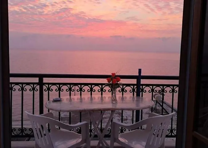 Guest house Friderica House Poros (Kefalonia)